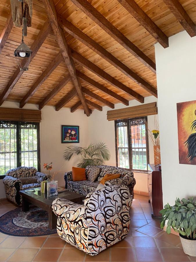 منزل الضيف غواتابيه  في Oak Tree House المظهر الخارجي الصورة